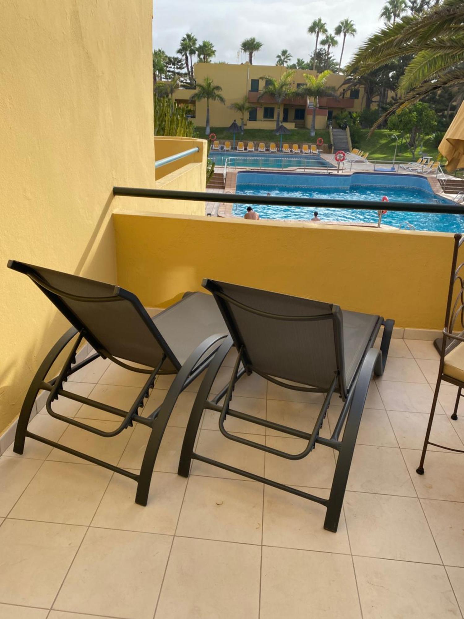Atlantic Garden Andrew Apartments Pool Air Conditioning คอร์ราเลโฮ ภายนอก รูปภาพ